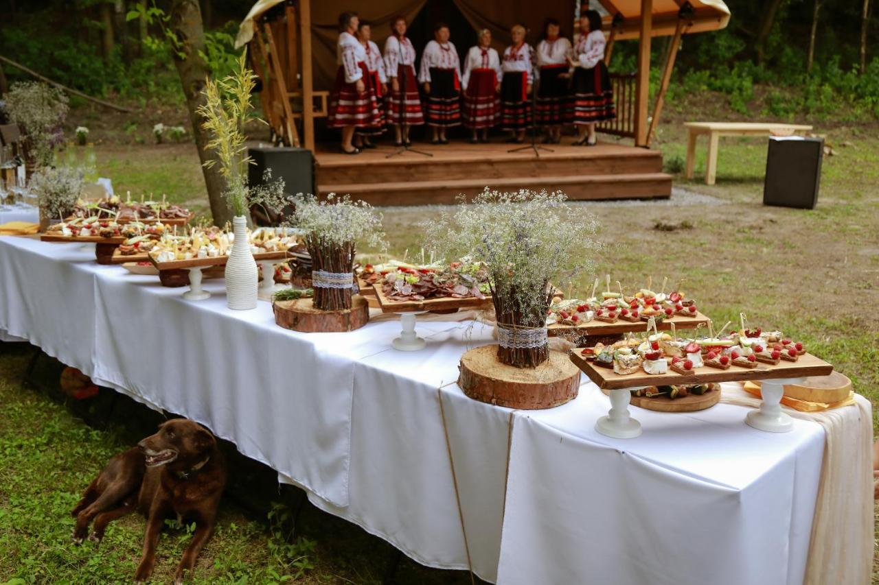 Hotel Глемпінг Шатро Ul'yaniki Exterior foto